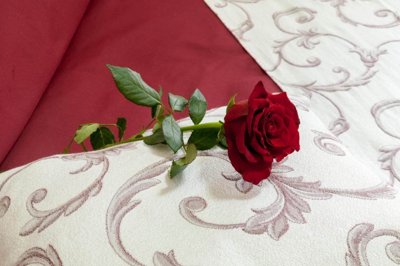 Le Finestre Sulla Piazza Bed & Breakfast Boiano Екстериор снимка